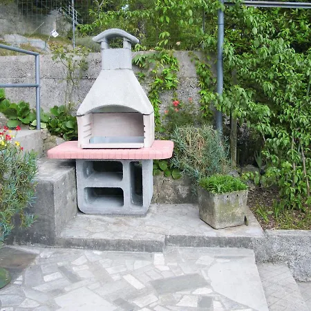 Apartamento Hela By Interhome